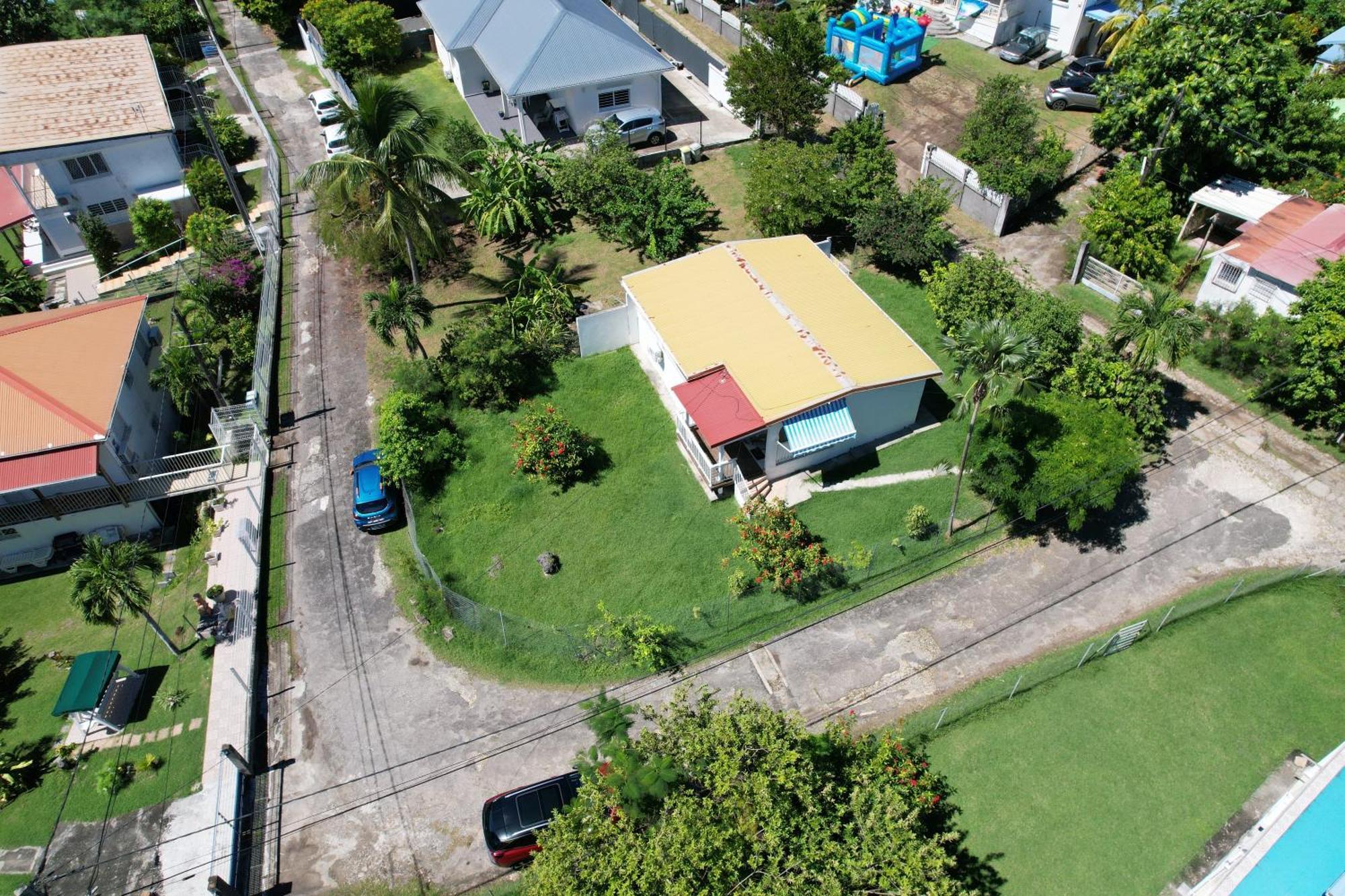 Bungalow Proche Plage Le Gosier  Exteriör bild